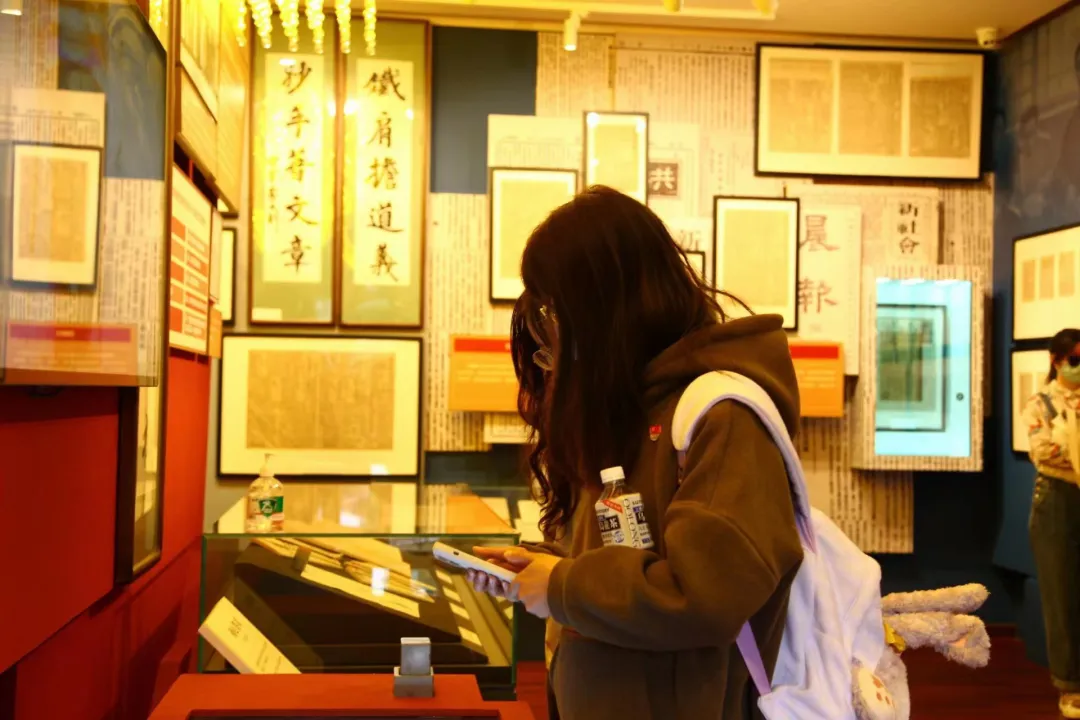 8844dbca724e4f989d01ef453e737351.jpg 8844dbca724e4f989d01ef453e737351.jpg