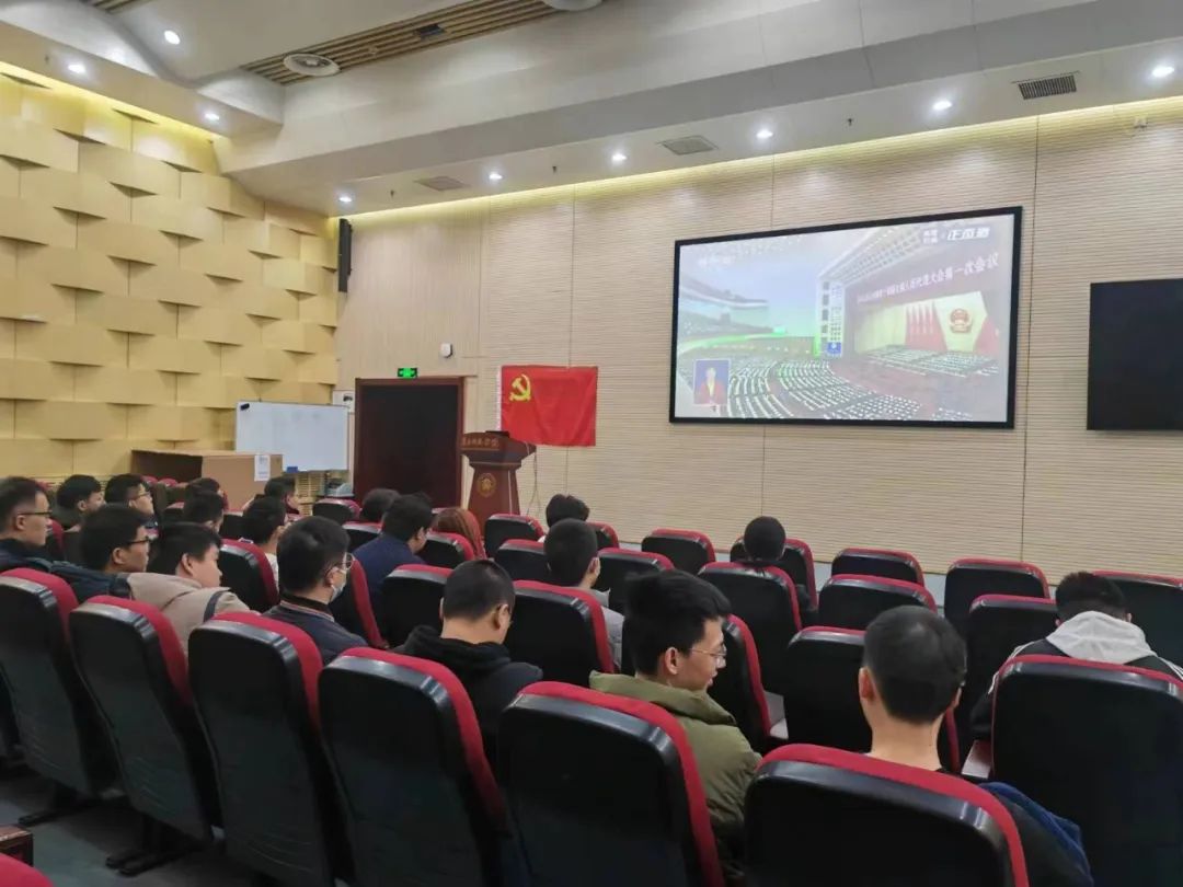 f19970fdace44f38ae998f08dbfedc1f.jpg f19970fdace44f38ae998f08dbfedc1f.jpg