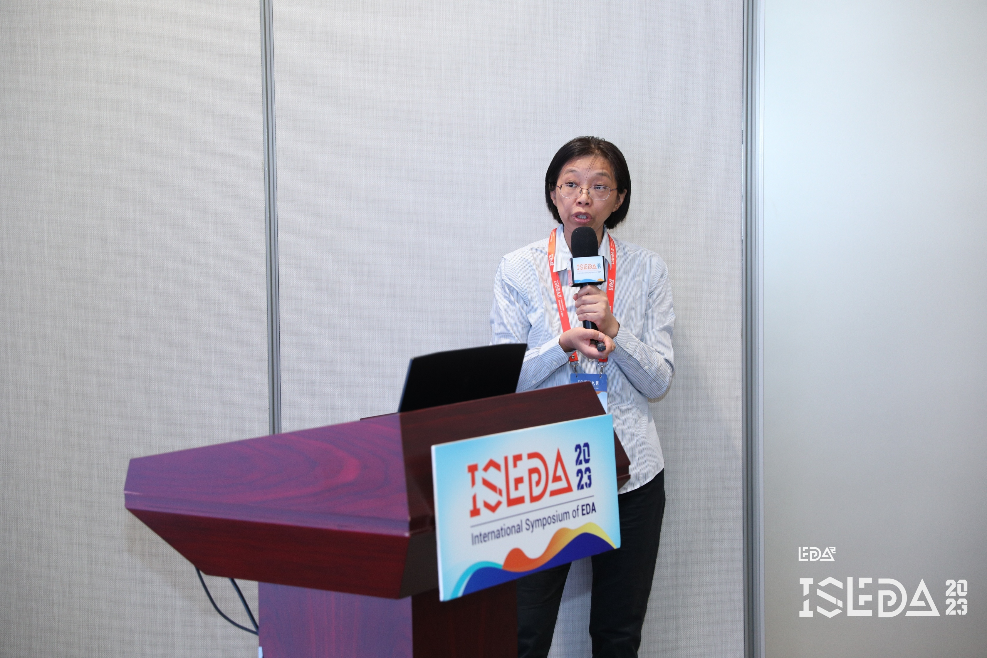 ed86bc227ec44e758927d8433d2a3524.jpg ed86bc227ec44e758927d8433d2a3524.jpg