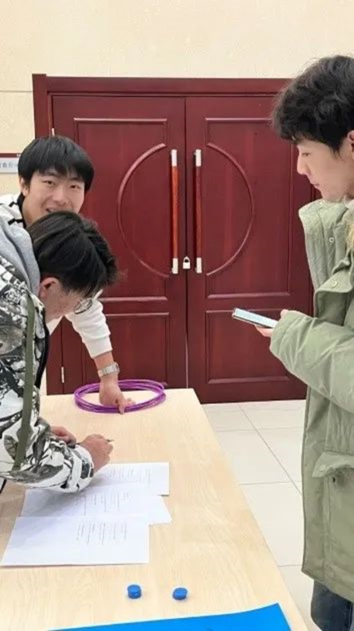 280c5d8cfa024f1a8dcedb81fc42975d.png 280c5d8cfa024f1a8dcedb81fc42975d.png