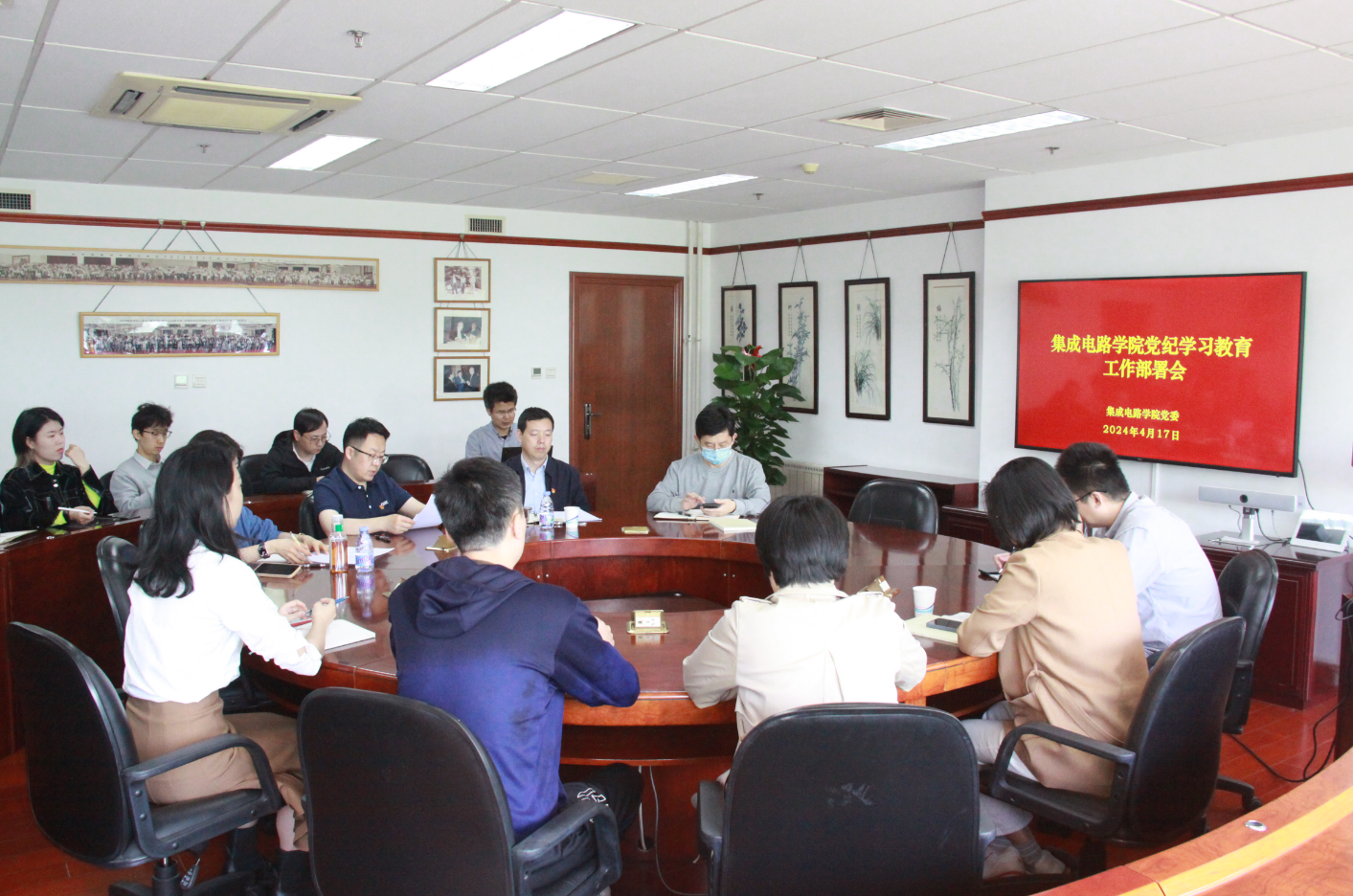 686150a2674e43928c05ceb157cc0af4.png 686150a2674e43928c05ceb157cc0af4.png